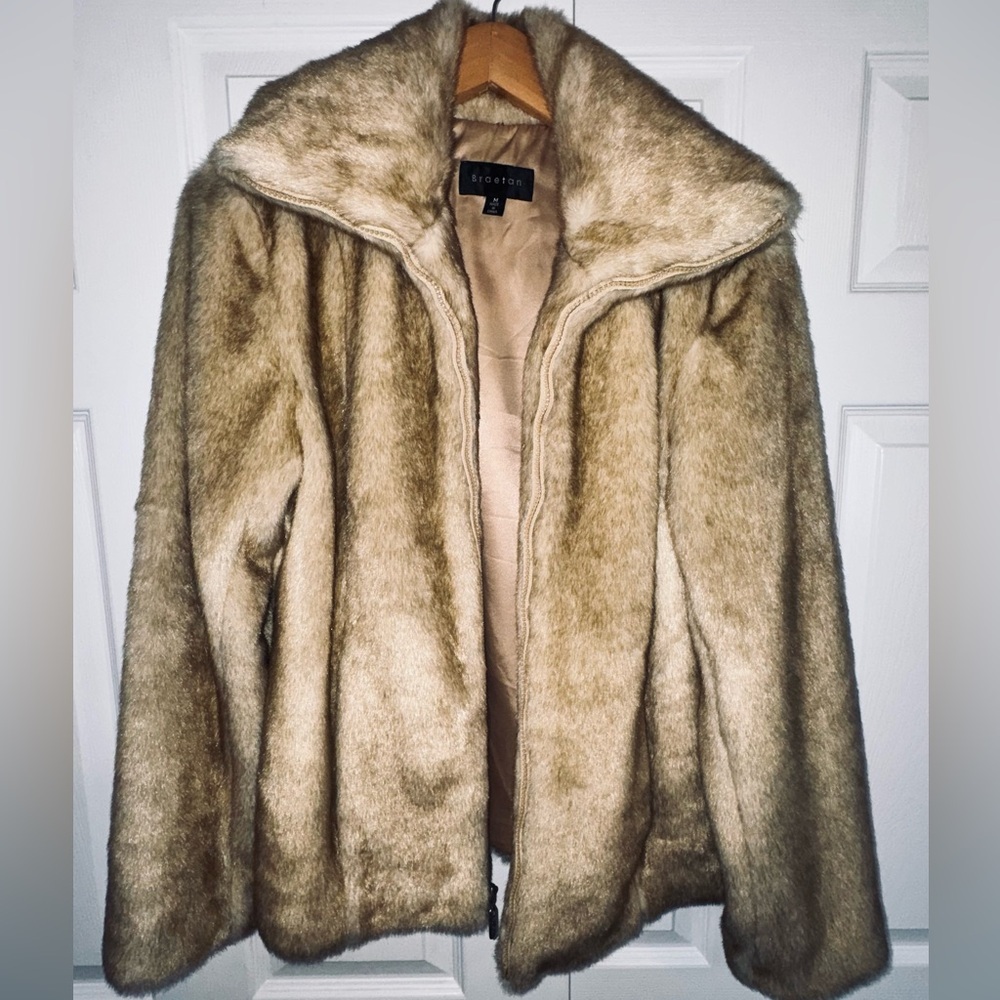 💥SALE💥Braetan Faux Fur Coat Jacket Tan Camel Zip Front Size Medium